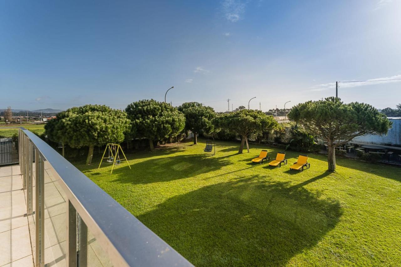 Beachfront Villa In Esposende Exteriér fotografie
